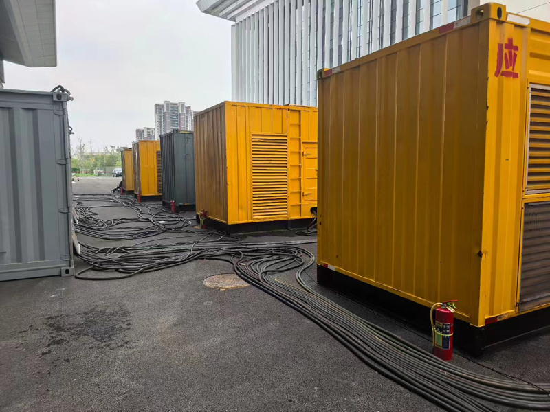 民众镇不同季节柴油发电机组保养有哪些注意事项？